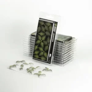 Vorderseite der Packung Gamers Grass Laser Plants Bracken mit sattgrünen gelaserten Farnpflanzen