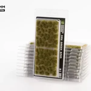 Vorderseite der Packung Gamers Grass Dry Green 6 mm Wild mit grün-beigen Grasbüscheln