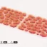 Nahaufnahme der leuchtend pinken Grasbüschel Gamers Grass Alien Pink 6 mm auf Sci-Fi-Dioramen